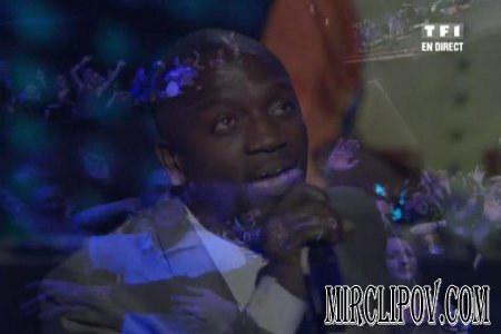 Akon - Right Now (Na Na Na) (Live, NRJ Music Awards, 2009)