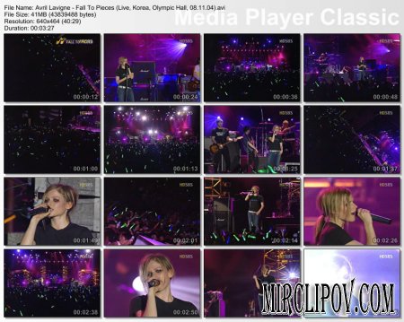 Avril Lavigne - Fall To Pieces (Live, Korea, Olympic Hall, 08.11.04)
