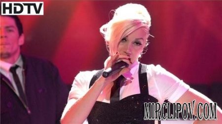Gwen Stefani - The Sweet Escape (Live, American Idol, 2008)