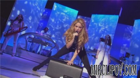 Shakira - She Wolf (Live, Le Grand Journal, 2009)