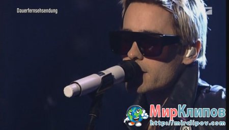 30 Seconds To Mars - Closer To The Edge (Live, TvTotal 09.11.2010)
