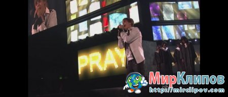 Justin Bieber - Pray (Live, American Music Awards, 2010)