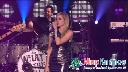 Avril Lavigne - Girlfriend (Live, Dick Clarks New Years Rockin Eve, 2011)