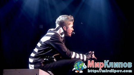 Justin Bieber - Mistletoe & Never Say Never (Live, MTV EMA, 2011)