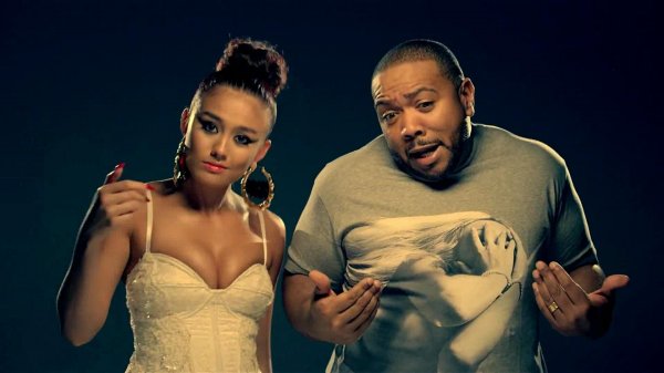 AGNEZ MO feat. Timbaland & T.I. - Coke Bottle
