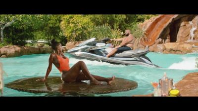DJ Khaled feat. Nicki Minaj, Chris Brown, Jeremih, Future, Rick Ross and August Alsina - Do You Mind