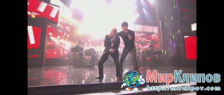 Enrique Iglesias Feat. Pitbull - Tonight And I Like It (Live, American Music Awards, 2010)